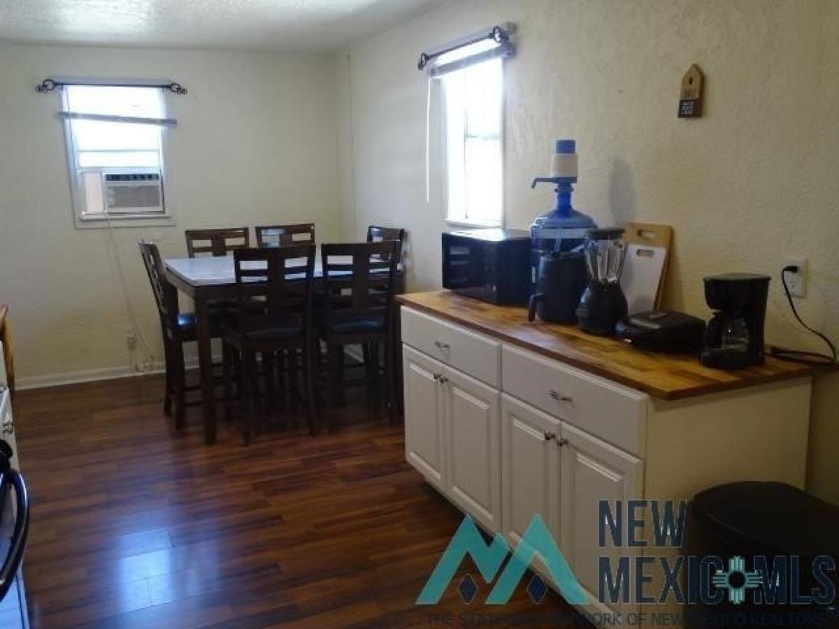 Picture of Home For Sale in Clayton, New Mexico, United States