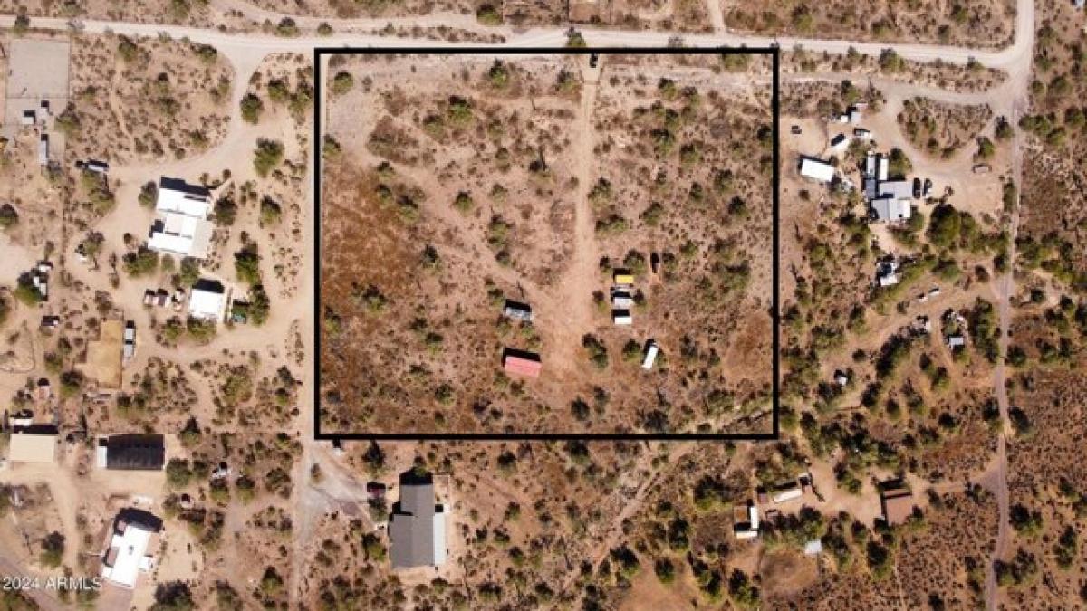 Picture of Residential Land For Sale in Cave Creek, Arizona, United States