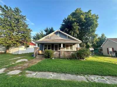 Home For Sale in Waynesville, Missouri