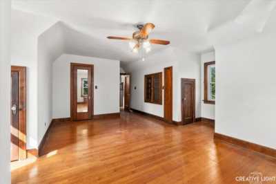 Home For Sale in South Elgin, Illinois