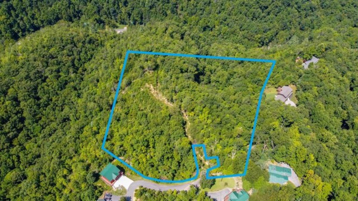 Picture of Residential Land For Sale in Gatlinburg, Tennessee, United States