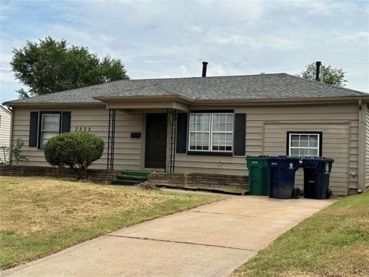 Picture of Home For Rent in Oklahoma City, Oklahoma, United States