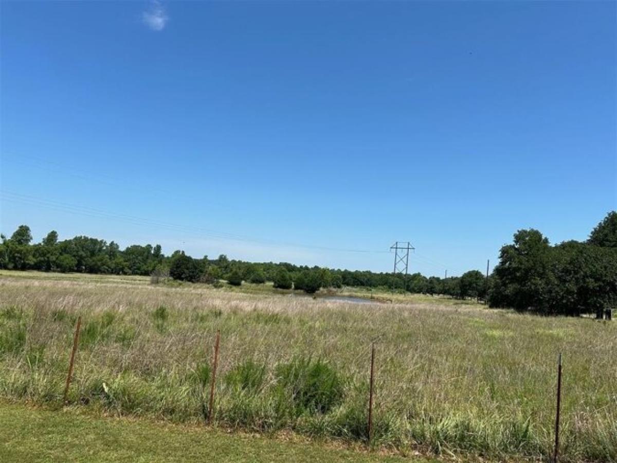 Picture of Residential Land For Sale in Shawnee, Oklahoma, United States