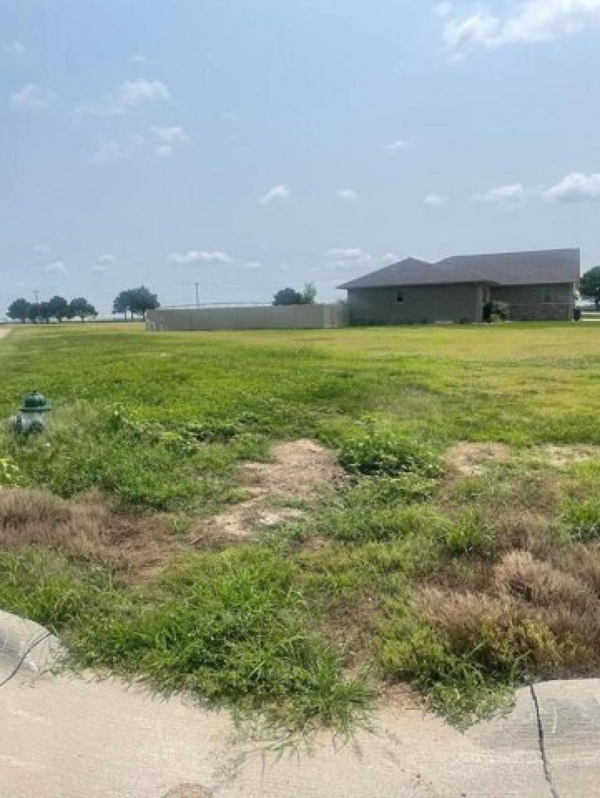 Picture of Residential Land For Sale in Hastings, Nebraska, United States