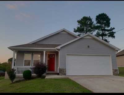 Home For Sale in Columbia, Tennessee