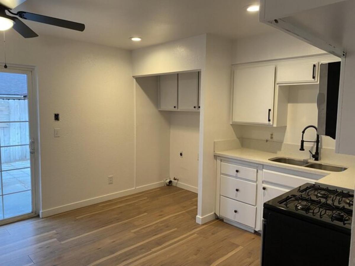 Picture of Apartment For Rent in Tehachapi, California, United States