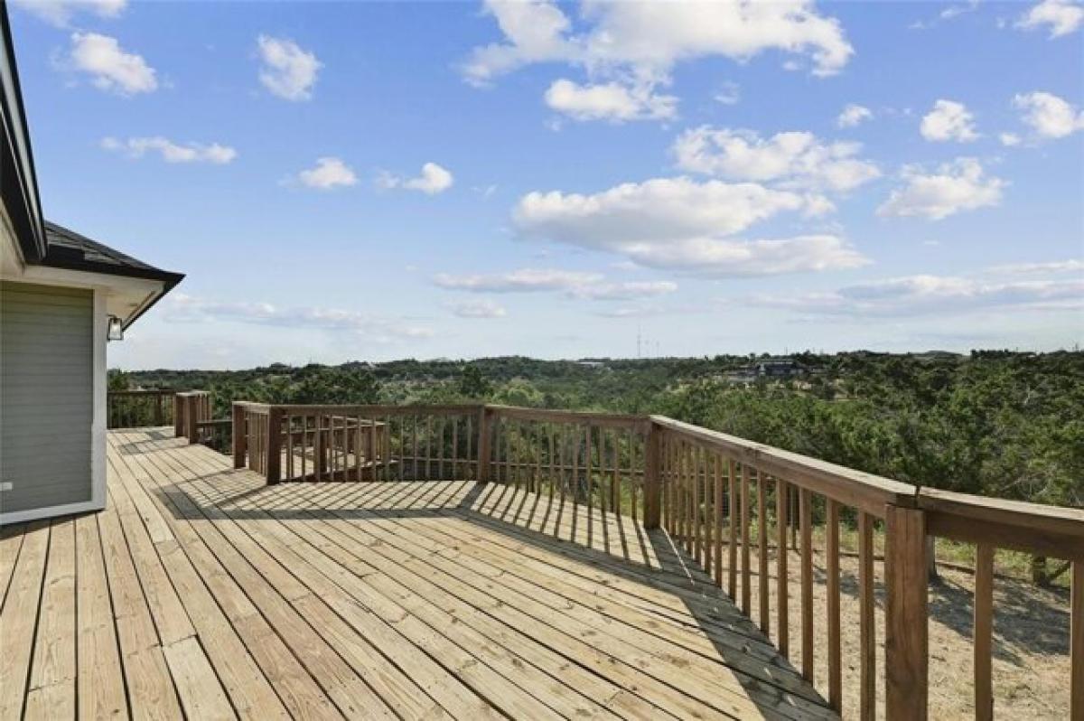 Picture of Home For Sale in Dripping Springs, Texas, United States