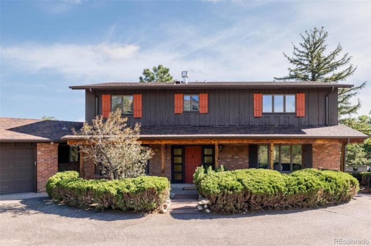 Picture of Home For Sale in Golden, Colorado, United States