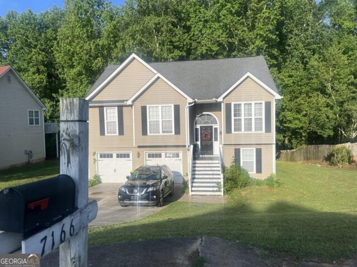 Picture of Home For Sale in Jonesboro, Georgia, United States