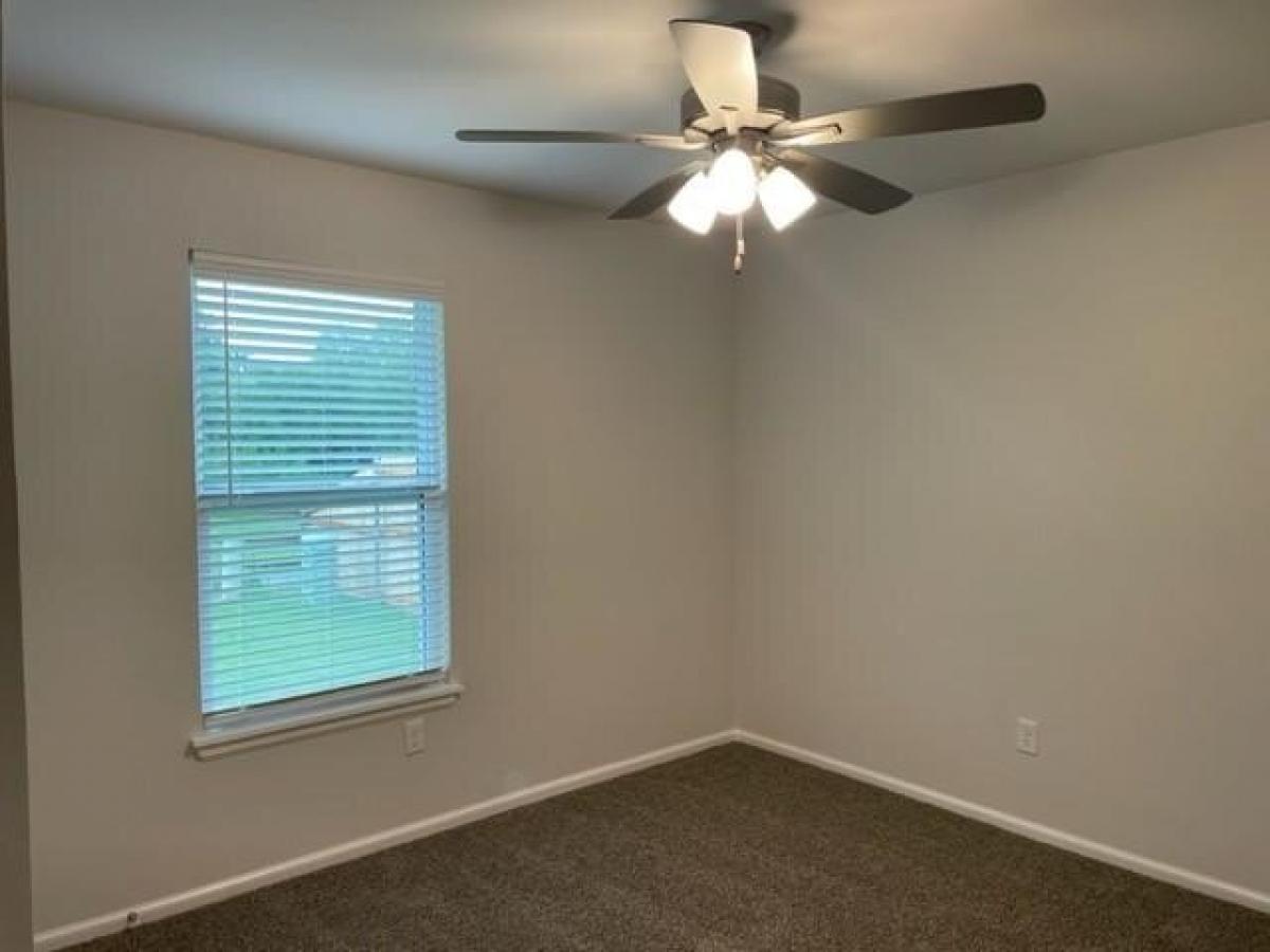 Picture of Home For Rent in Yukon, Oklahoma, United States