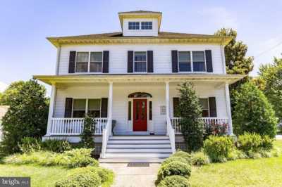 Home For Sale in Solomons, Maryland