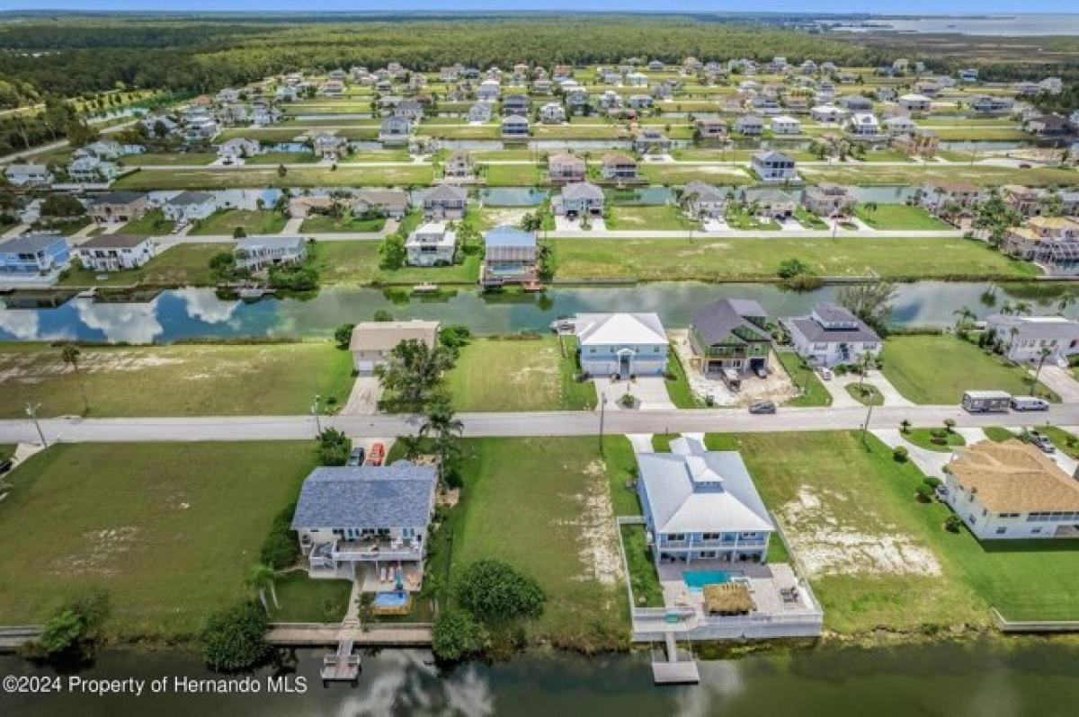 Picture of Residential Land For Sale in Hernando Beach, Florida, United States