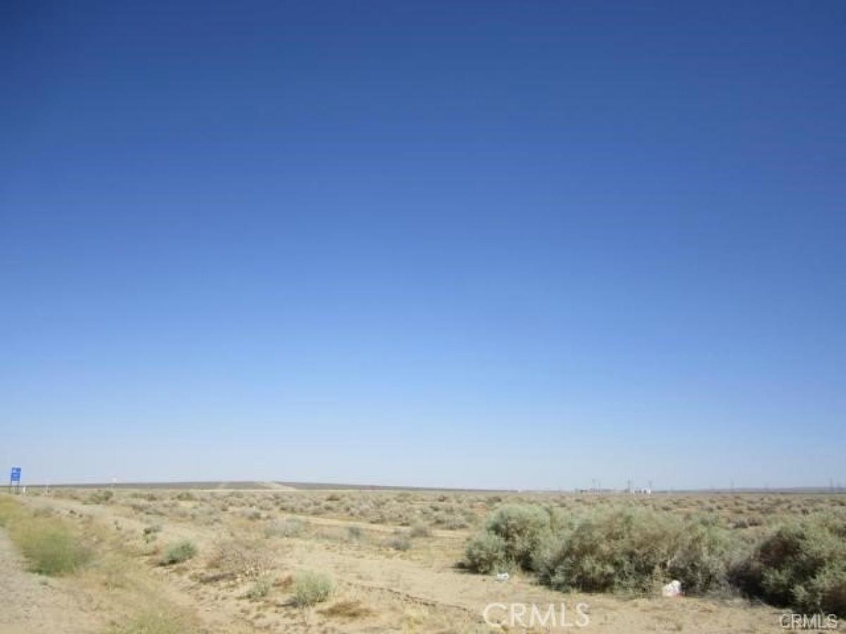 Picture of Residential Land For Sale in Boron, California, United States