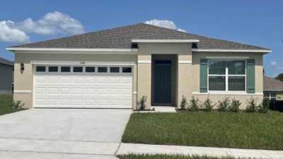 Home For Sale in Lake Alfred, Florida