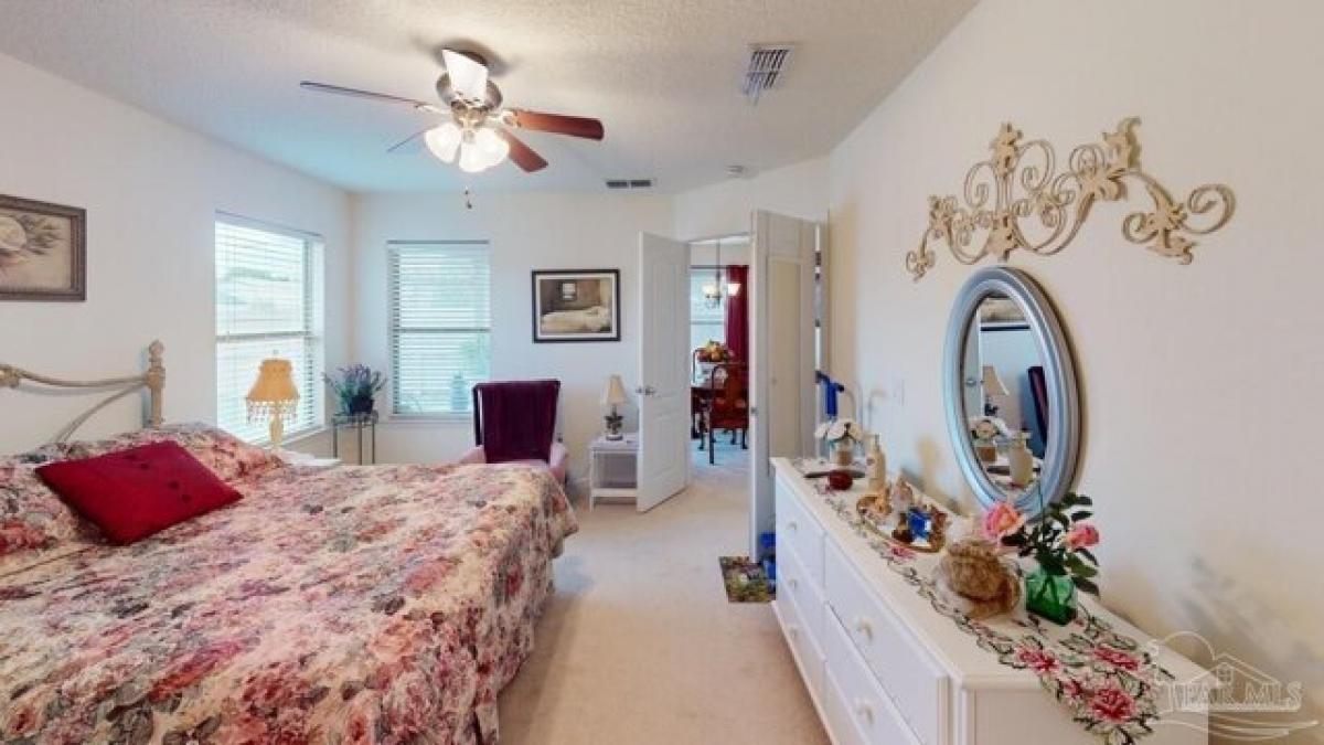 Picture of Home For Sale in Navarre, Florida, United States