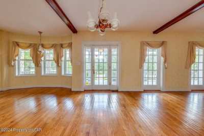 Home For Sale in Dallas, Pennsylvania