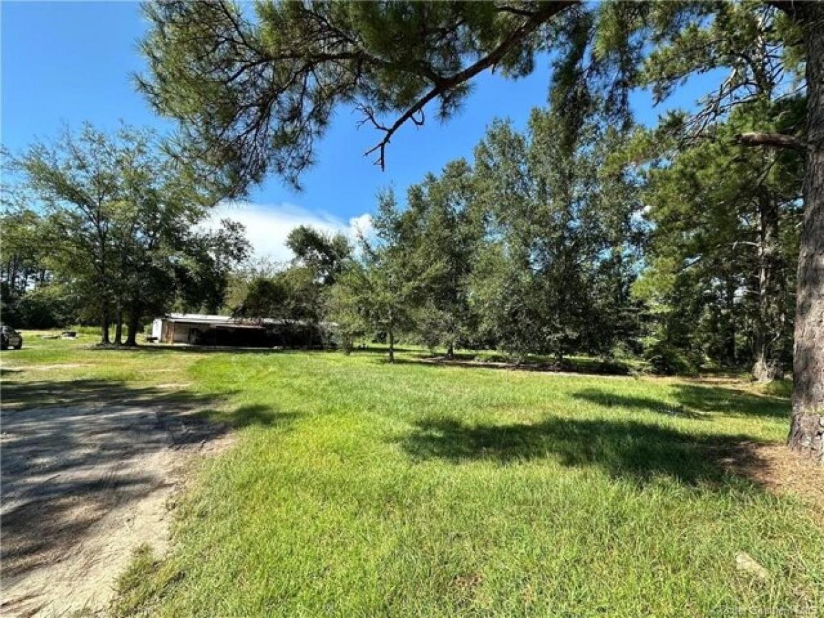 Picture of Home For Sale in Dequincy, Louisiana, United States