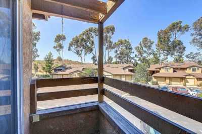 Home For Sale in Santee, California