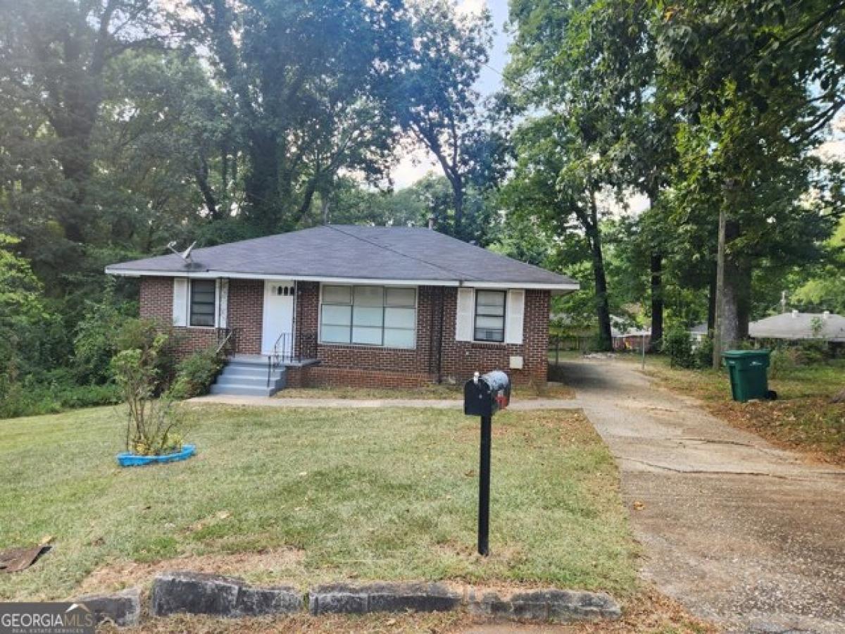 Picture of Home For Sale in Forest Park, Georgia, United States