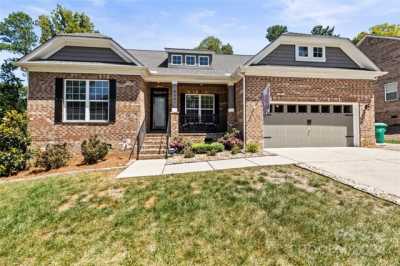 Home For Sale in Harrisburg, North Carolina