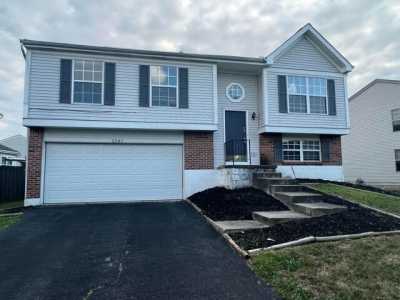 Home For Sale in Grove City, Ohio