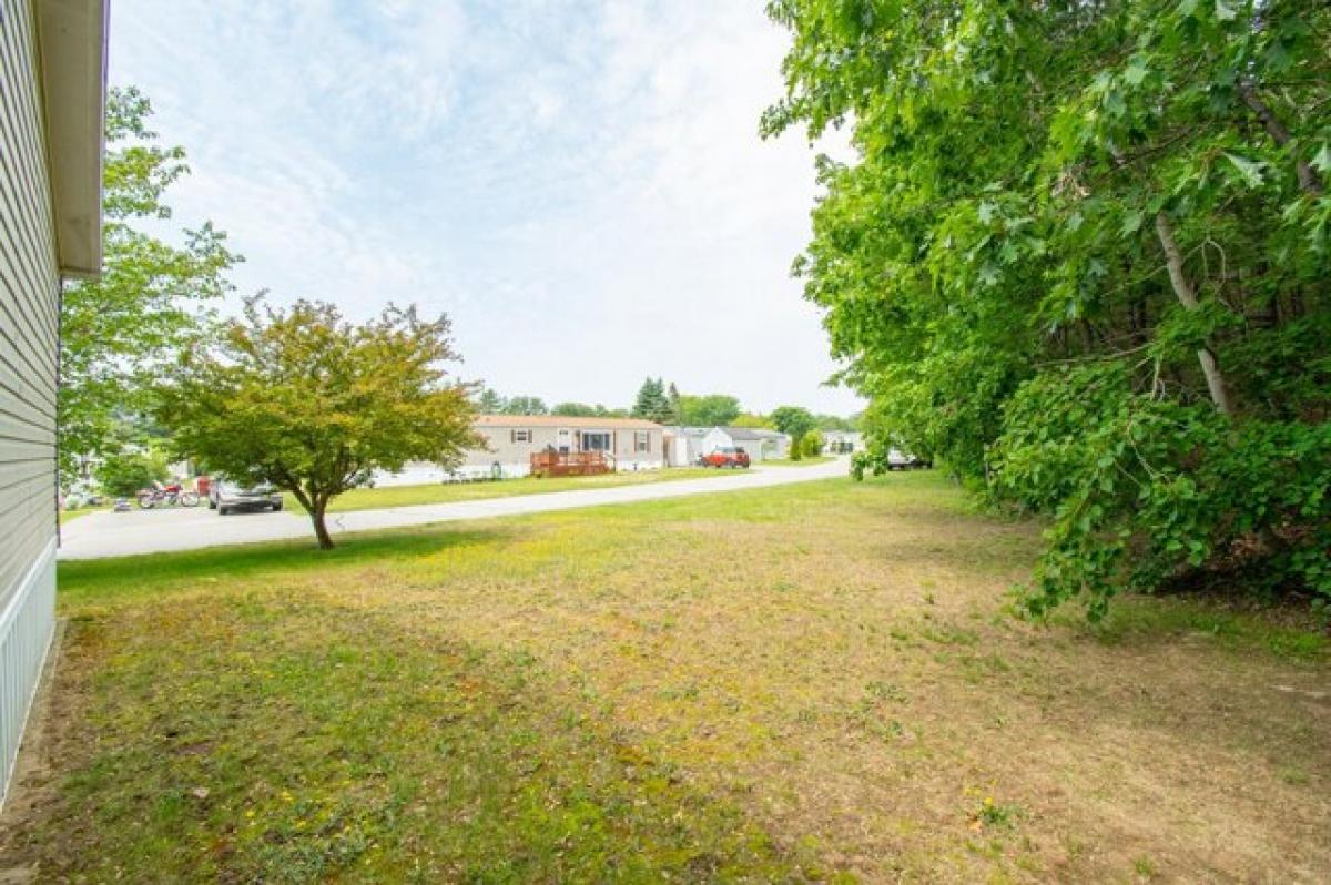 Picture of Home For Sale in Lisbon, Maine, United States