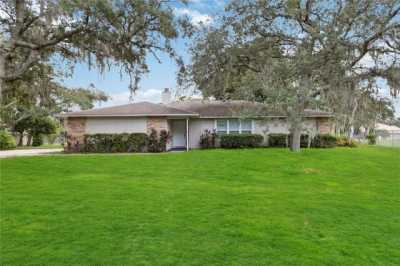 Home For Rent in Apopka, Florida