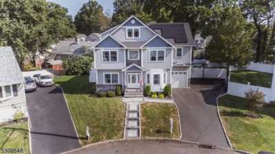 Home For Sale in Clark, New Jersey