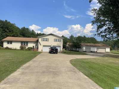 Home For Sale in Gadsden, Alabama