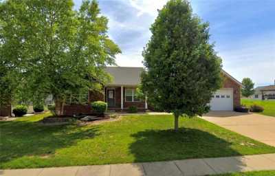 Home For Sale in Bethalto, Illinois