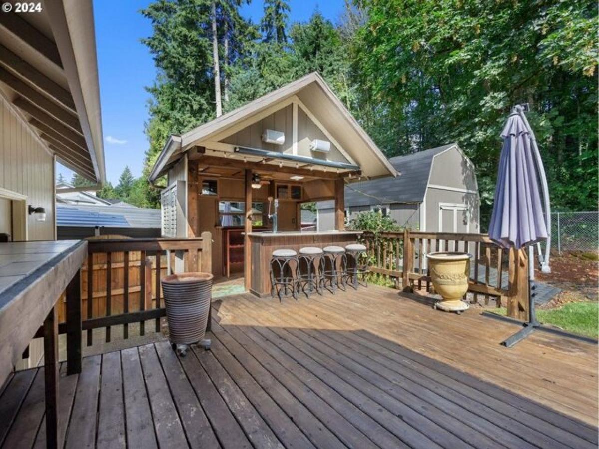 Picture of Home For Sale in Sandy, Oregon, United States