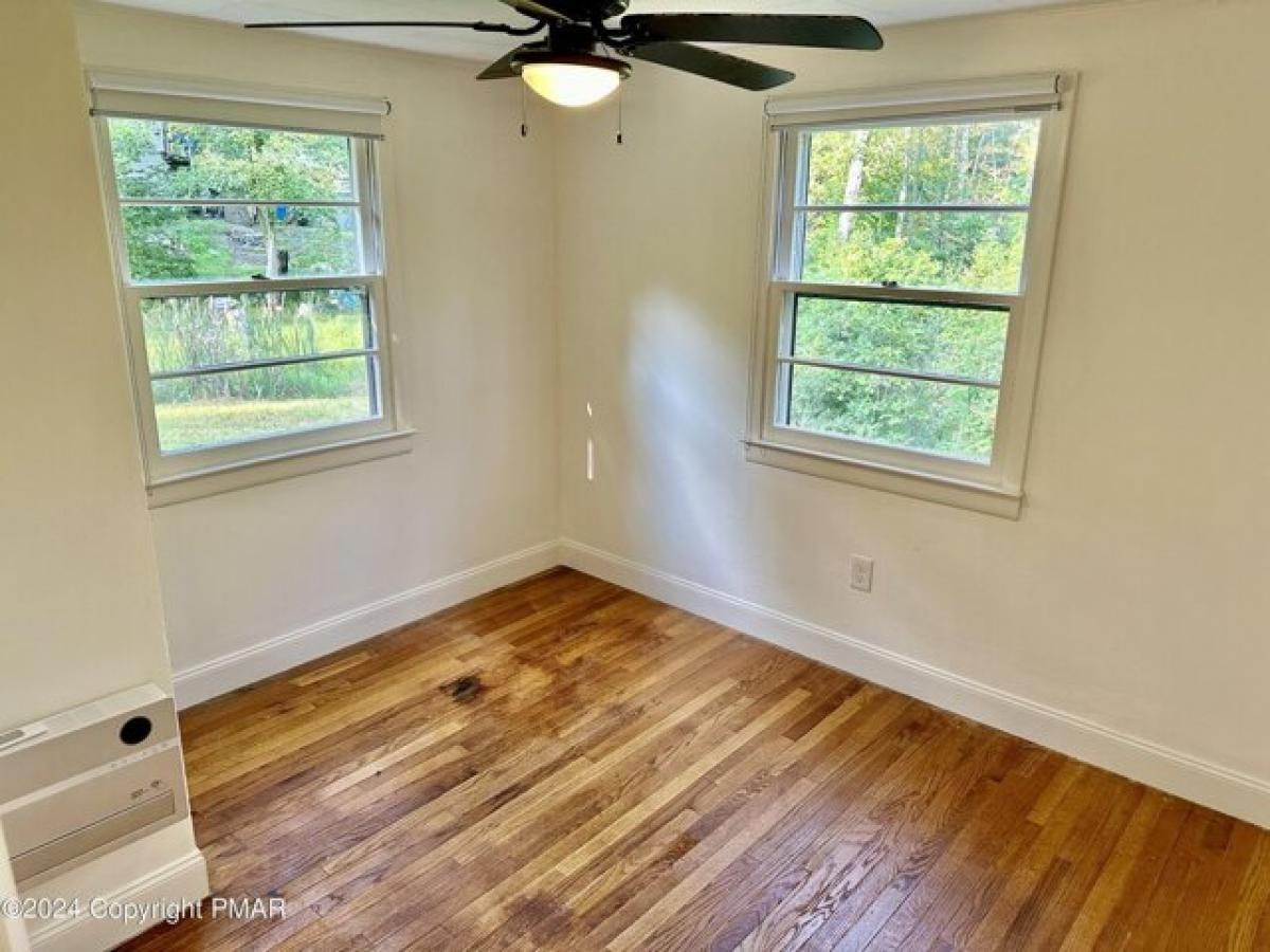 Picture of Home For Rent in East Stroudsburg, Pennsylvania, United States