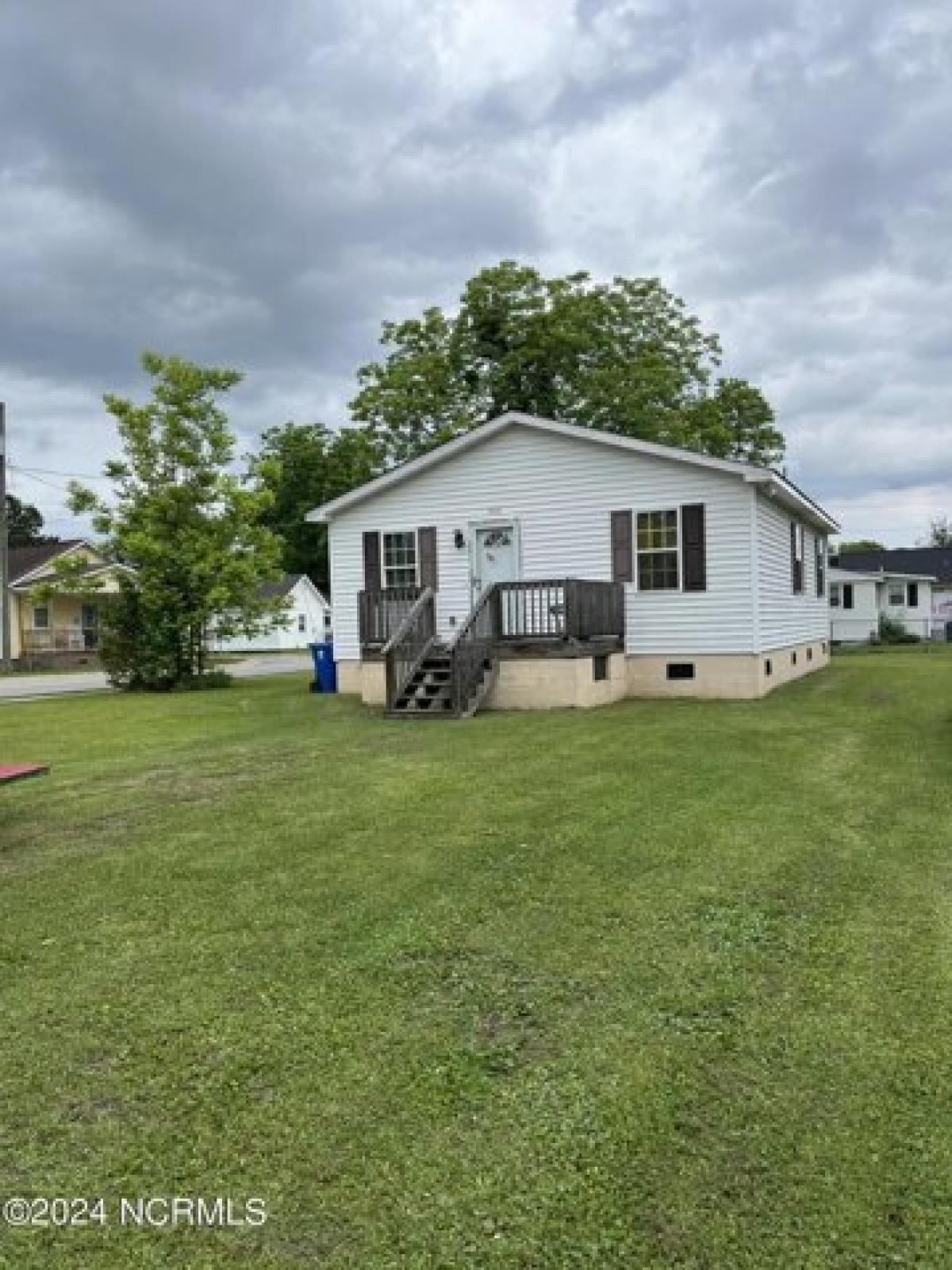 Picture of Home For Sale in Winterville, North Carolina, United States