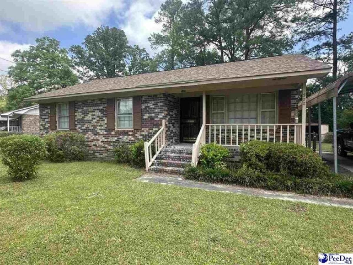 Picture of Home For Sale in Lake City, South Carolina, United States