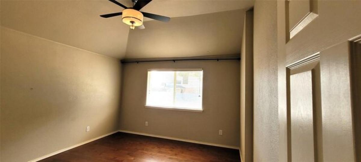 Picture of Home For Sale in Saginaw, Texas, United States