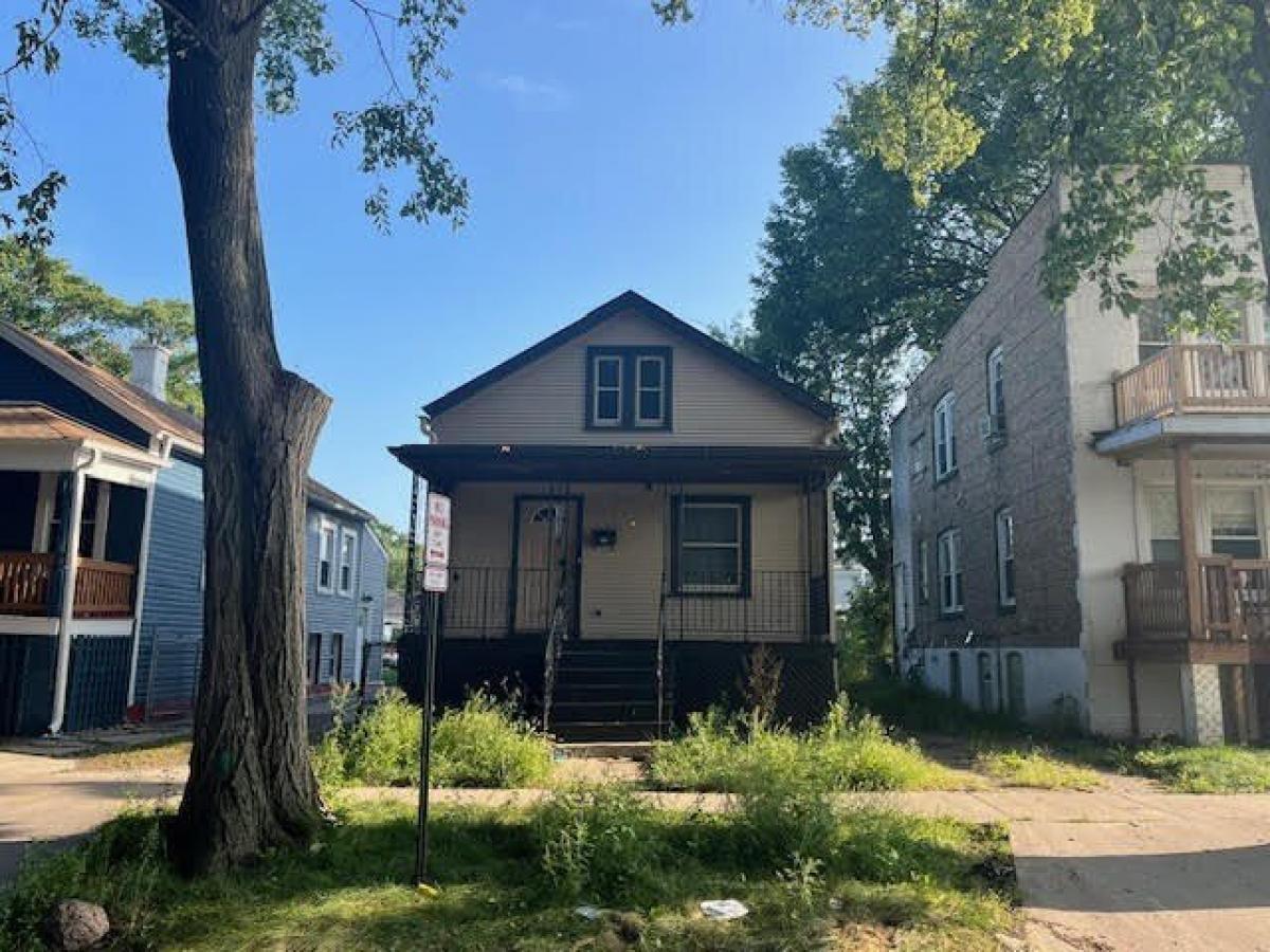 Picture of Home For Sale in Evanston, Illinois, United States