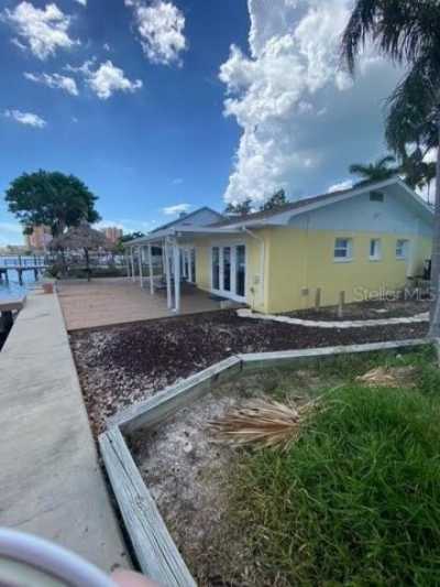 Home For Sale in Redington Shores, Florida