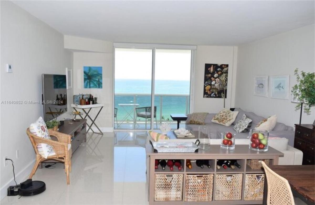 Picture of Home For Rent in Bal Harbour, Florida, United States