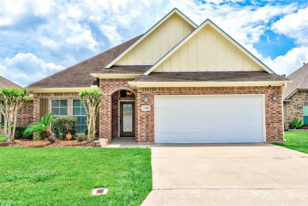 Picture of Home For Sale in Beaumont, Texas, United States