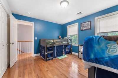 Home For Sale in Somerset, Massachusetts