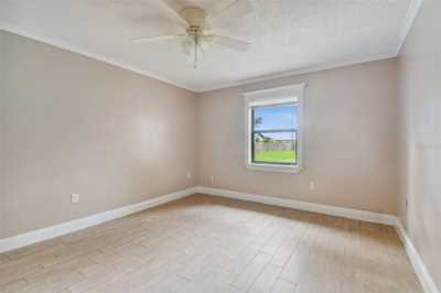 Home For Sale in Plant City, Florida