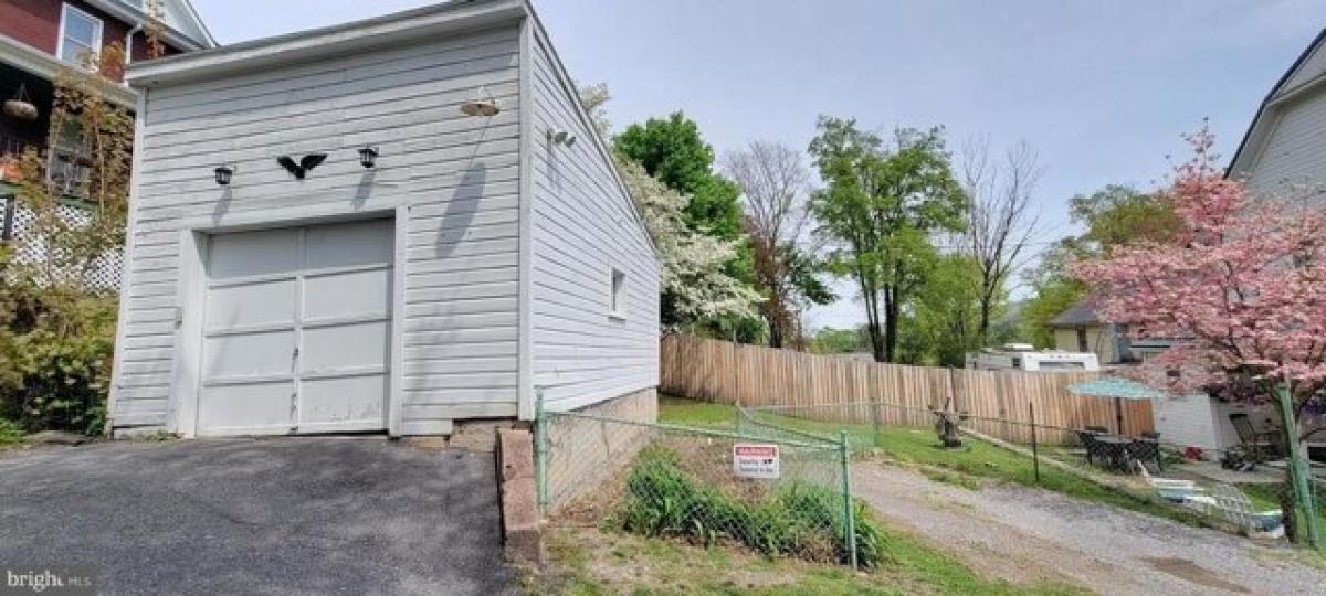 Picture of Home For Sale in Mount Savage, Maryland, United States