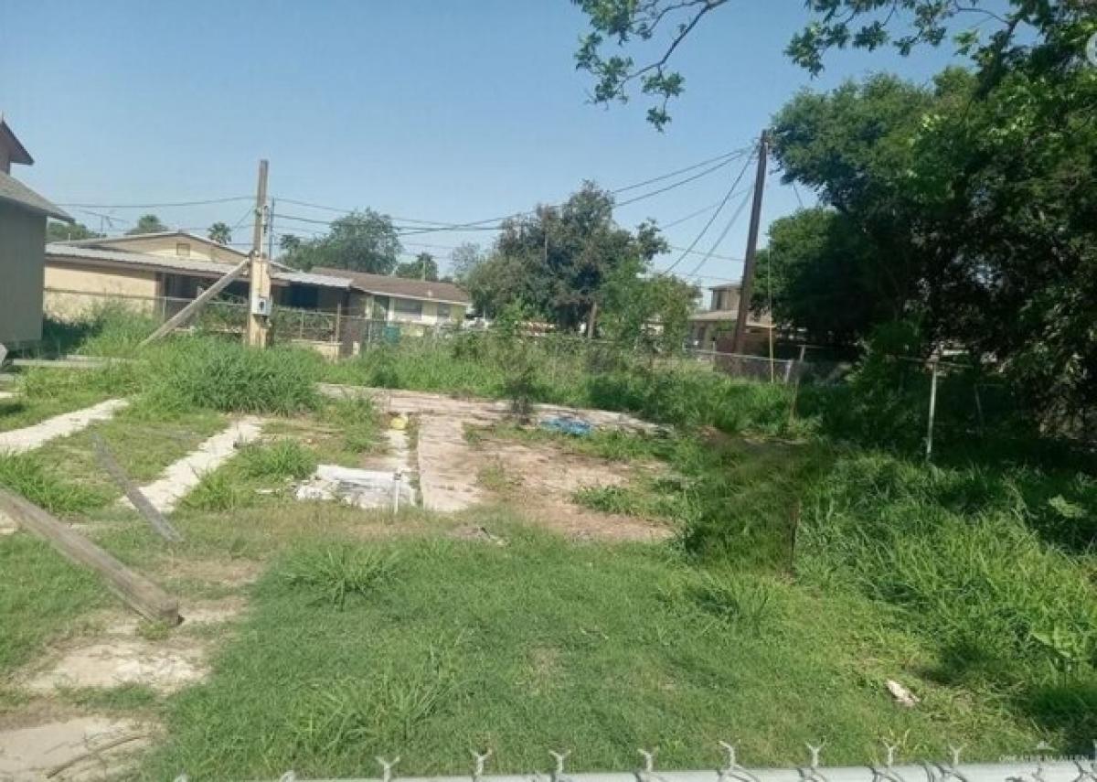 Picture of Residential Land For Sale in McAllen, Texas, United States