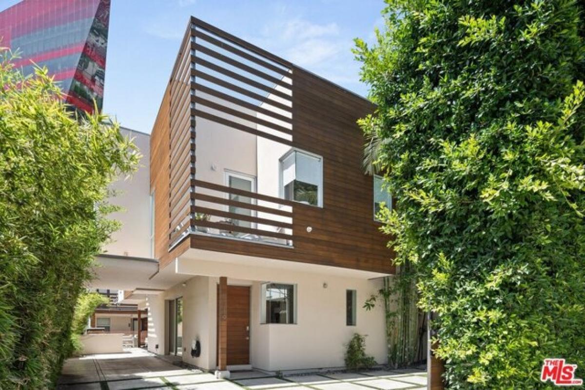 Picture of Home For Rent in West Hollywood, California, United States