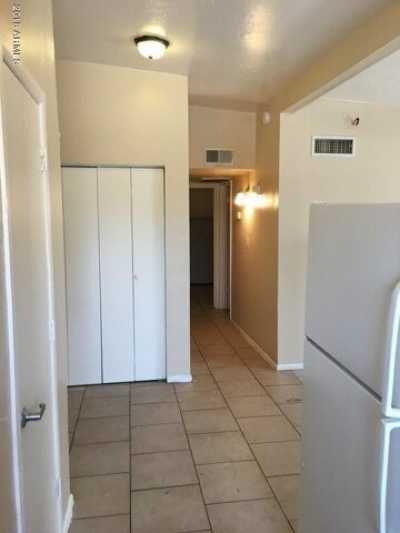 Home For Rent in Glendale, Arizona