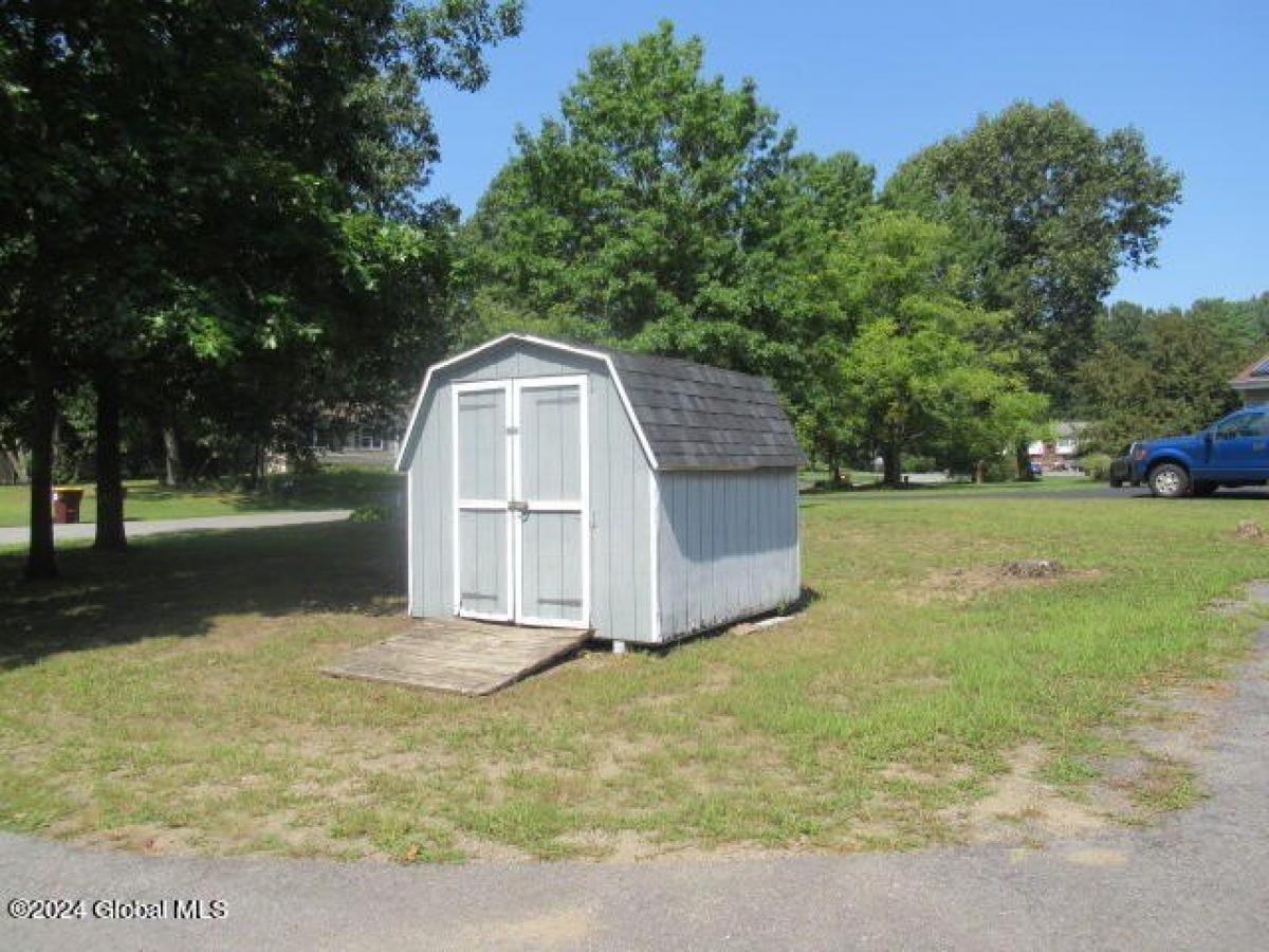 Picture of Home For Sale in Fort Edward, New York, United States