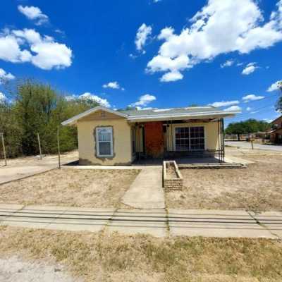 Home For Sale in Del Rio, Texas