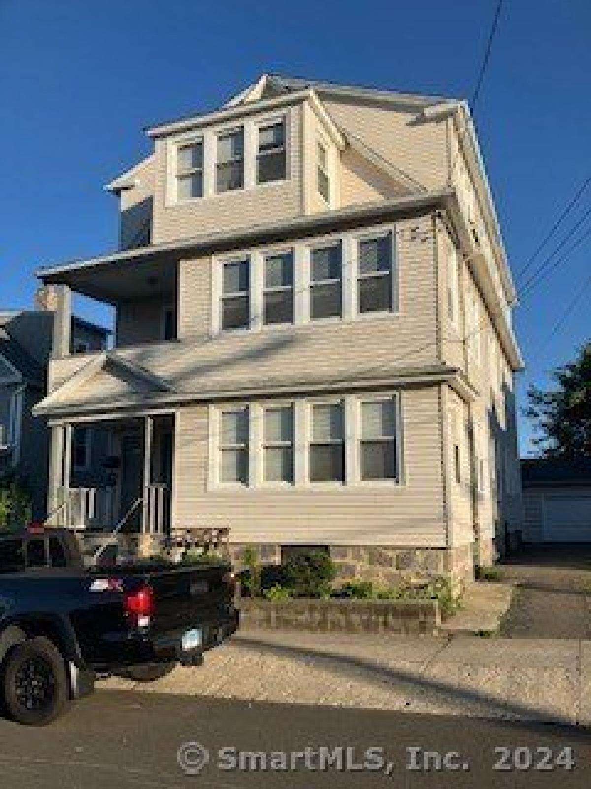 Picture of Home For Rent in Bridgeport, Connecticut, United States