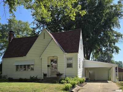 Home For Sale in Canton, Illinois