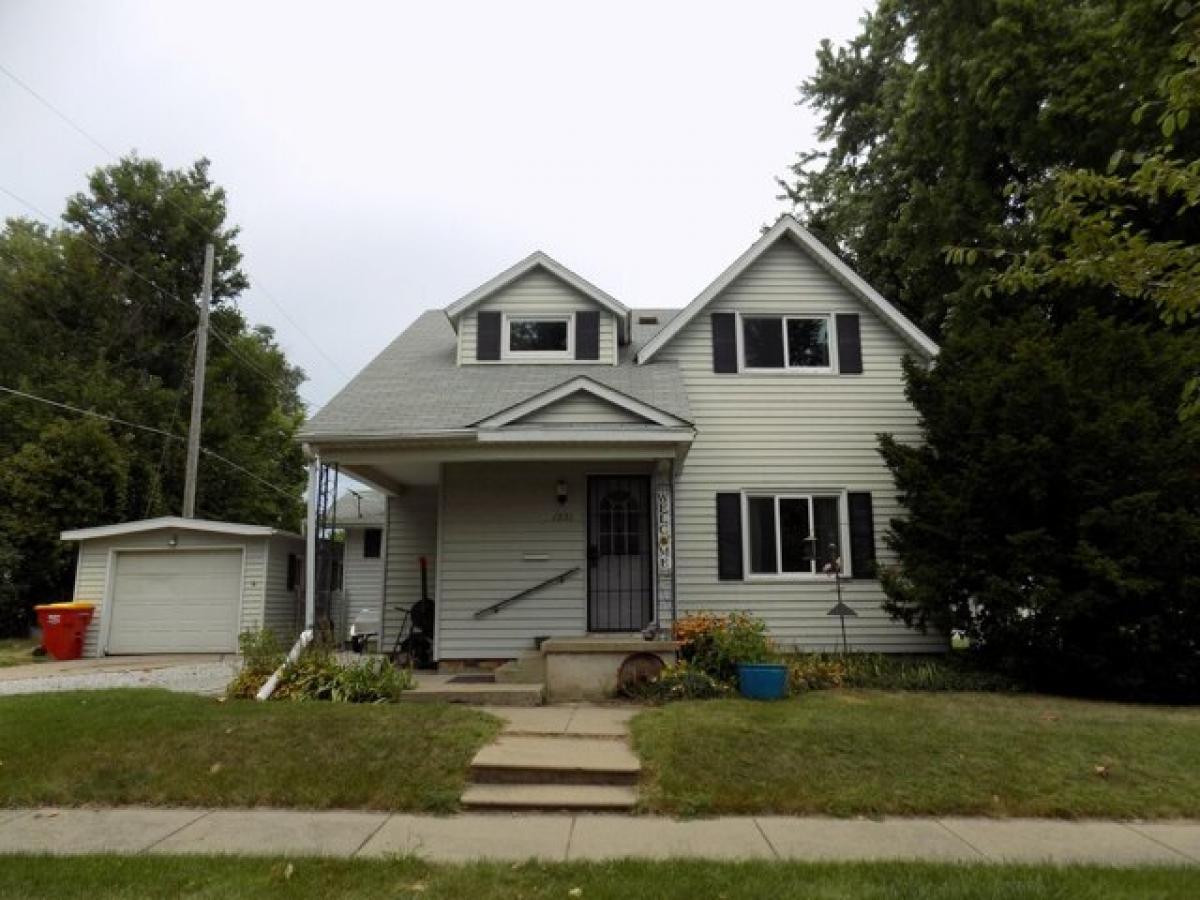 Picture of Home For Sale in Boone, Iowa, United States